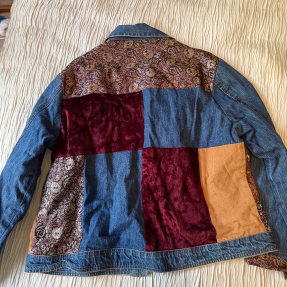 August Max Patchwork Jacket - Picture 5 of 5